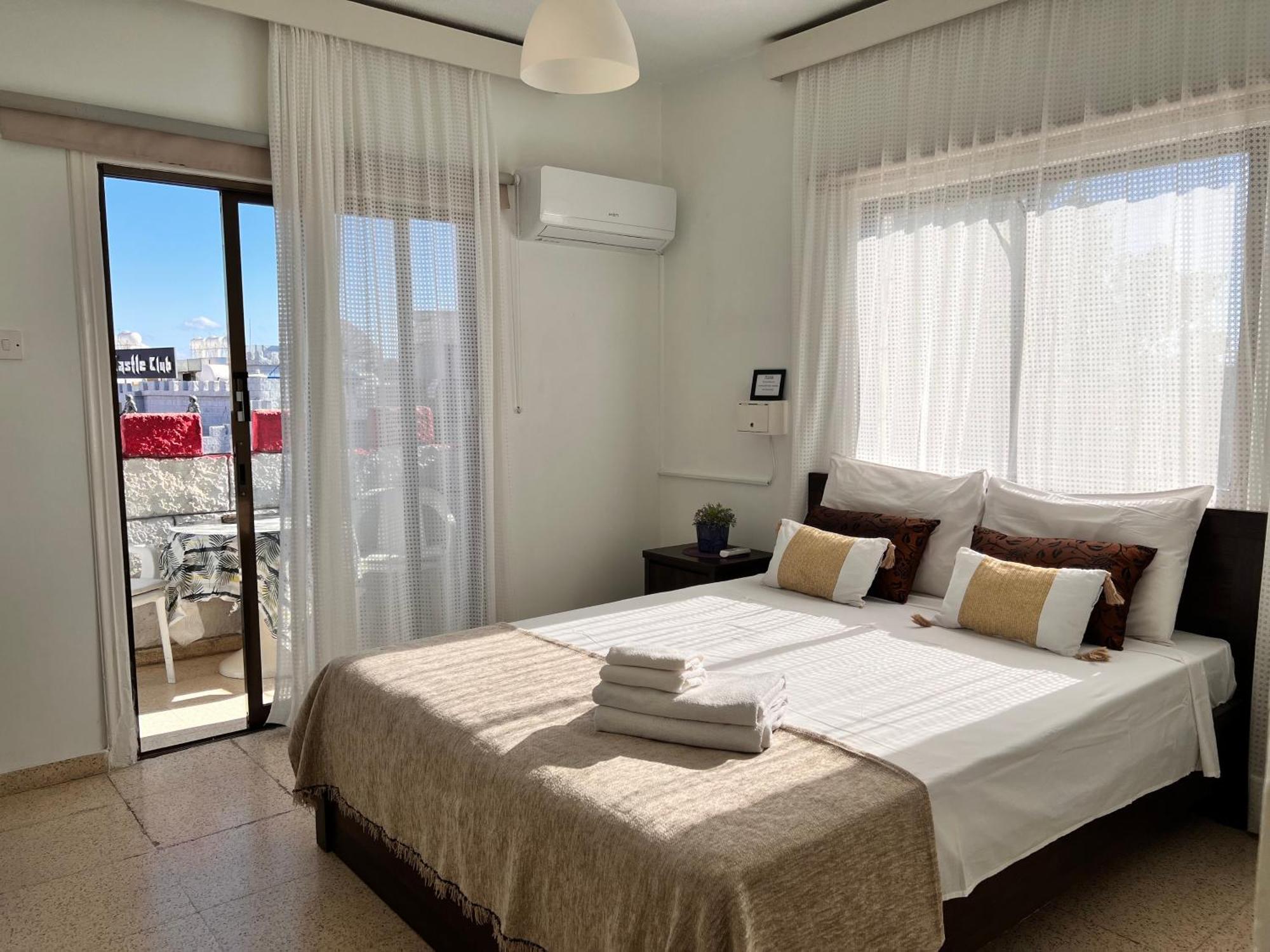 Ferienwohnung Apt On The Street Of Bars&Nightclubs In Ayia Napa 11 Exterior foto